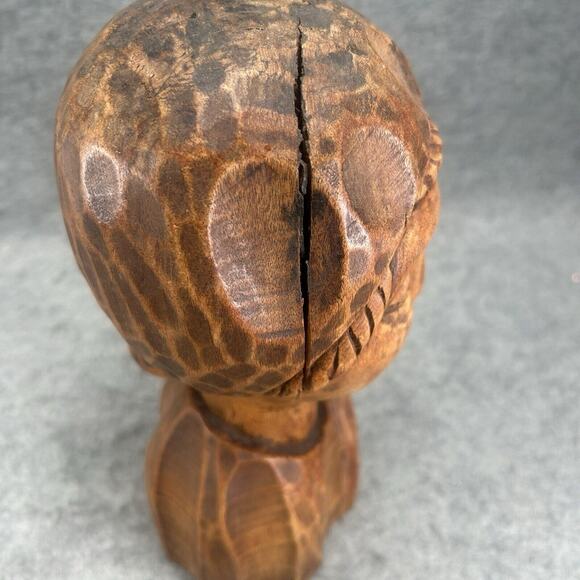 Vintage Caribbean Hand carved Wooden Woman Bust Sculpture with Scarf 11" - Picture 6 of 9